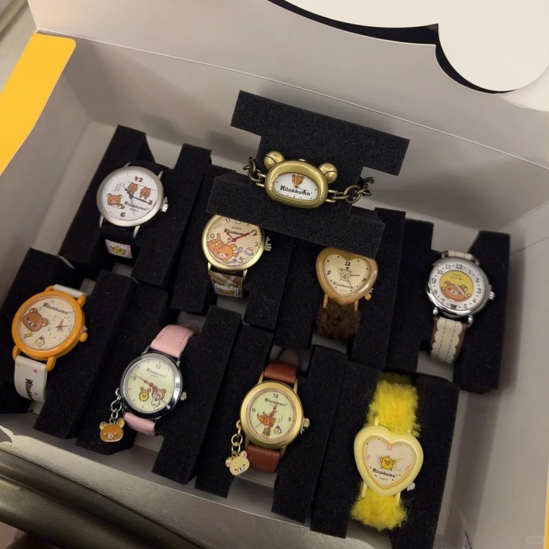 Moments Watches & Jewelry Vaughan Mills - นาฬิกาข้อมือริลัคคุมะ กลูกูลู โมเมนท์ ซีรีส์ ของแท้ กล่องสุ่ม