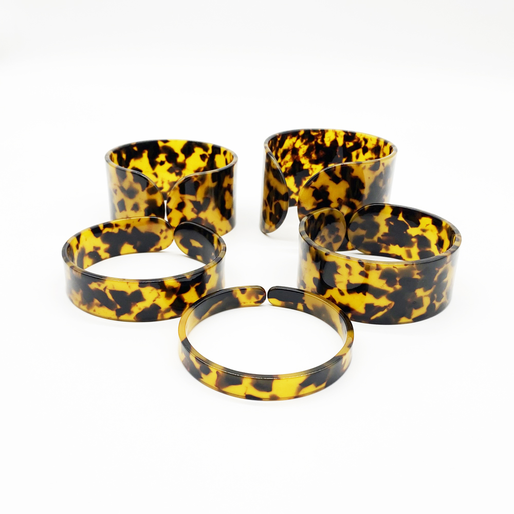 Pacific Jewelry & Watches Los Angeles - ผู้หญิงสวย Tortoiseshll สร้อยข้อมือกำไลข้อมือชุดข้อมือขนาดใหญ่ที่กว้างขึ้นสุภาพสตรีผู้ใหญ่ฮาวาย Pacific Islands เครื่องประดับ