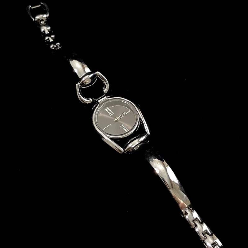 นาฬิกาวินเทจ รุ่นโรซี่โกลว์โมเ - Moments Watches & Jewelry Vaughan Mills บทวิจารณ์และราคา
