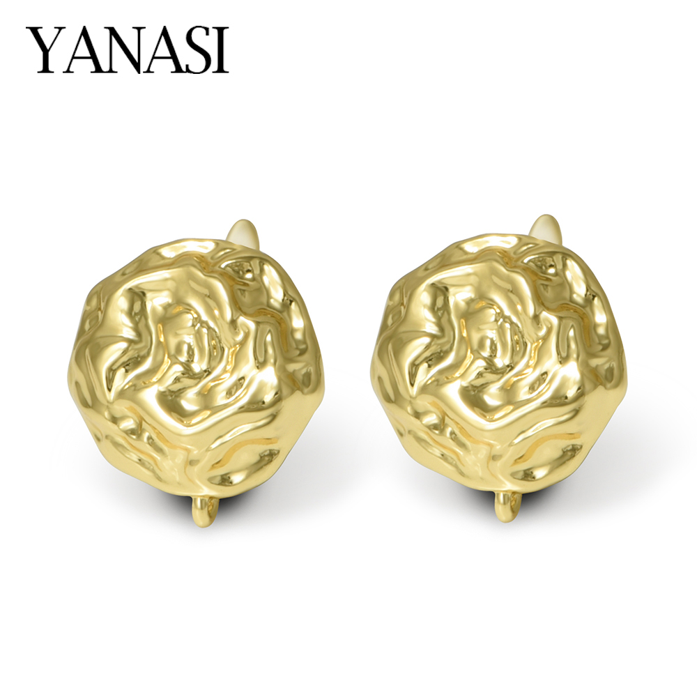 ตะขอเกี่ยวต่างหูทรงกลมขนาดใหญ่ - Hoop Earrings บทวิจารณ์และราคา